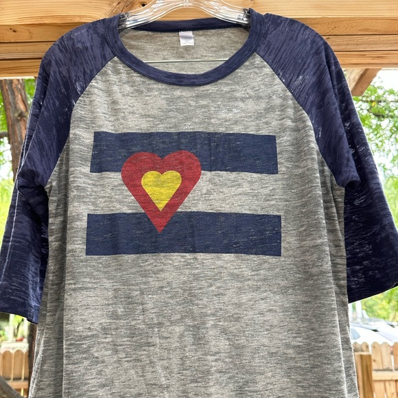 Alternative Tops - Alternative Colorado ♥️ Love 3/4 Sleeve Rounded Hem Burnout Shirt Top Medium